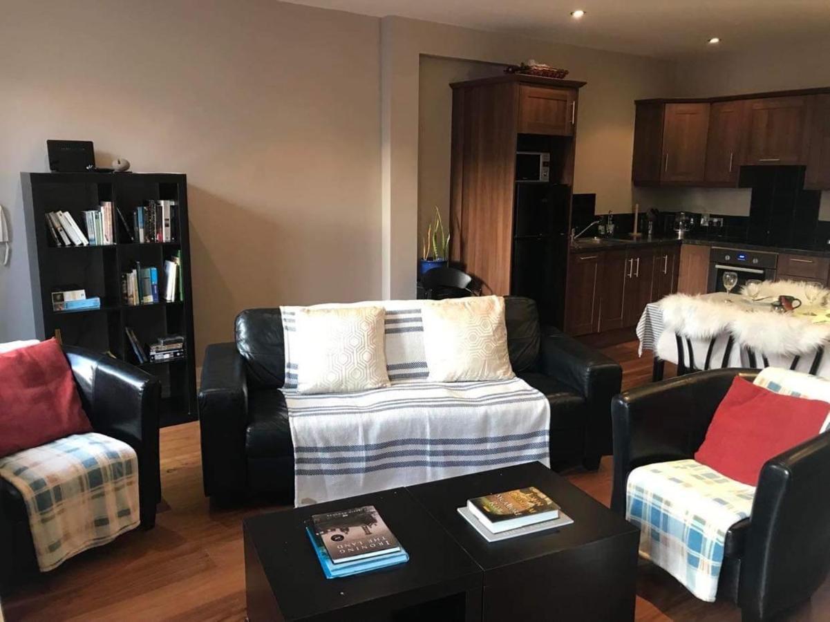 Centre Of Dingle Town - Luxury Holiday Apartment エクステリア 写真