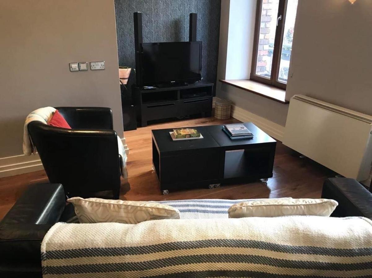 Centre Of Dingle Town - Luxury Holiday Apartment エクステリア 写真